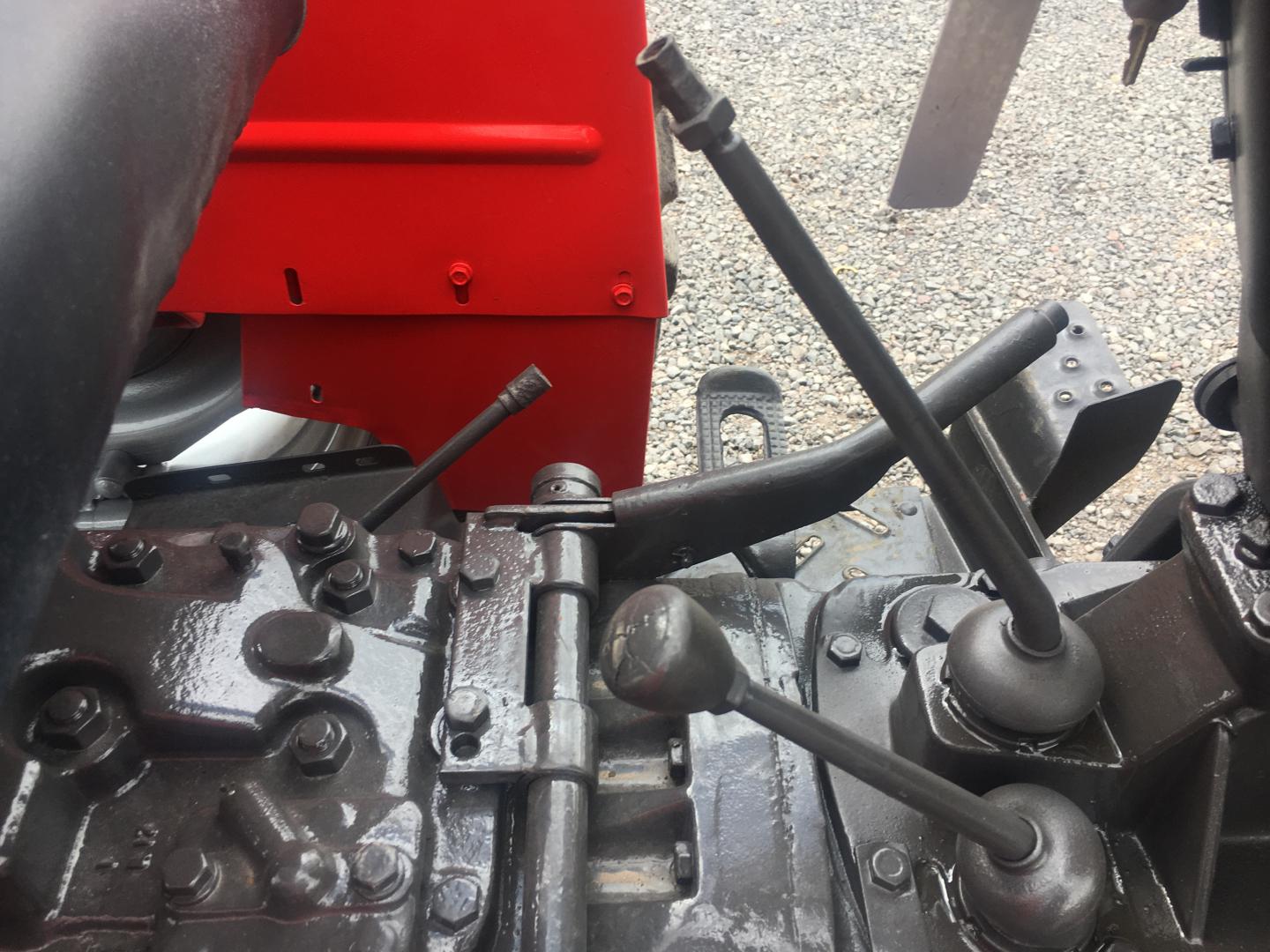 ./imagenes/INVOICE/2019/15365/TRACTOR MASSEY FERGUSON MF 231 (31).JPG